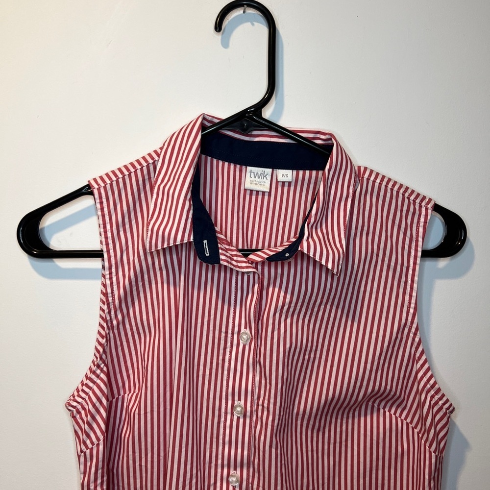 Twik Women Sleeveless Red and White Striped Button Down Shirt - size S